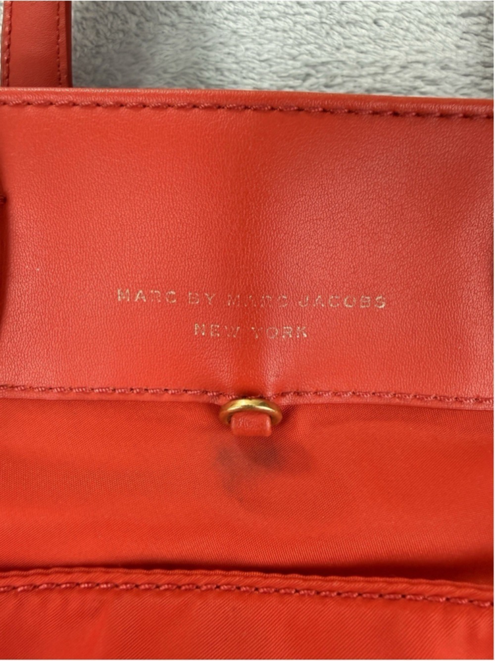 Marc By Marc Jacobs Red Nylon Tote Bag Large Indonesia - Picture 2 of 16